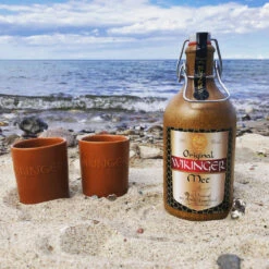 Original Wikinger Met (Tonkrug) 11% 0,5l -KISS Verkäufe 45135 original wikinger met tonkrug 11 0 5l mood 3 a523